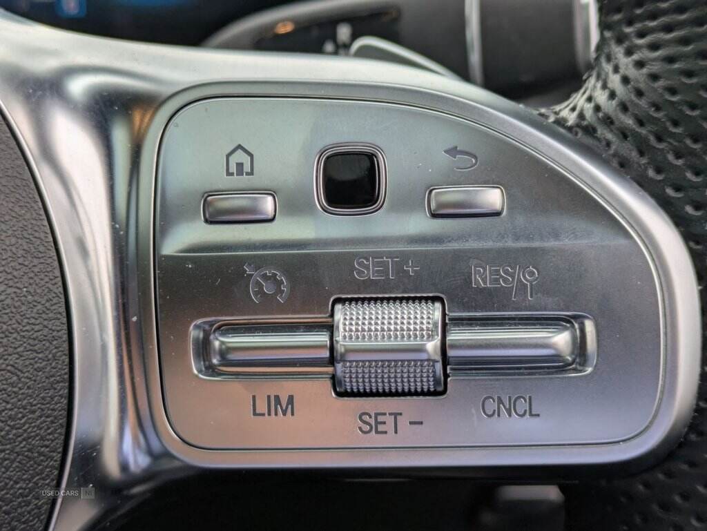Mar 2022 Mercedes-Benz EQC EQC 400 300kW AMG Line Premium Plus 80kWh 5dr Auto