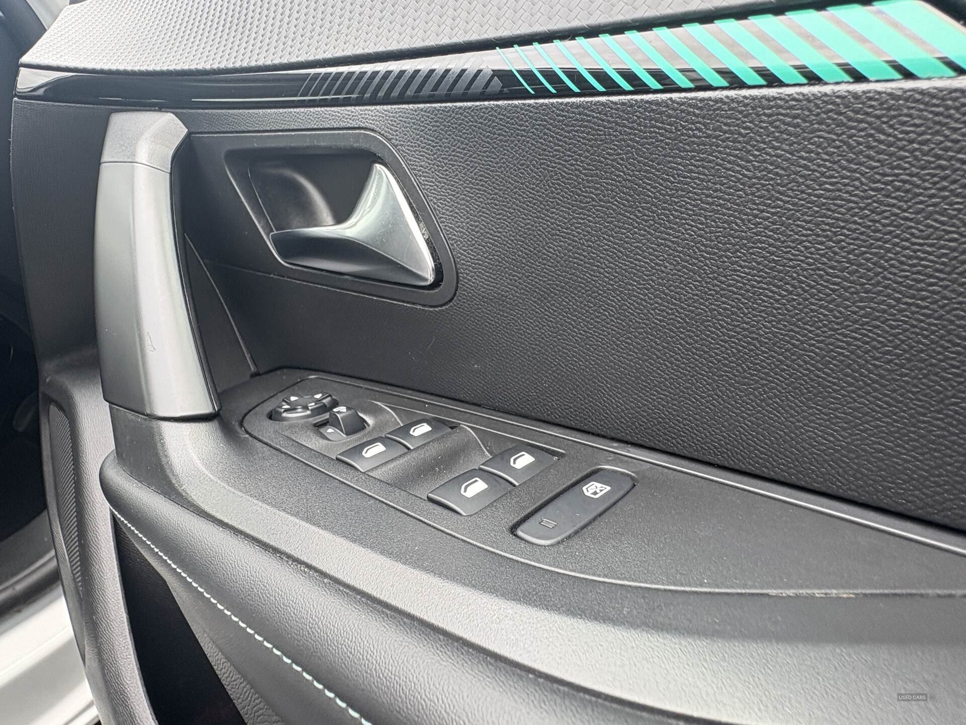 May 2021 Peugeot 2008 1.2 PureTech Allure 5dr