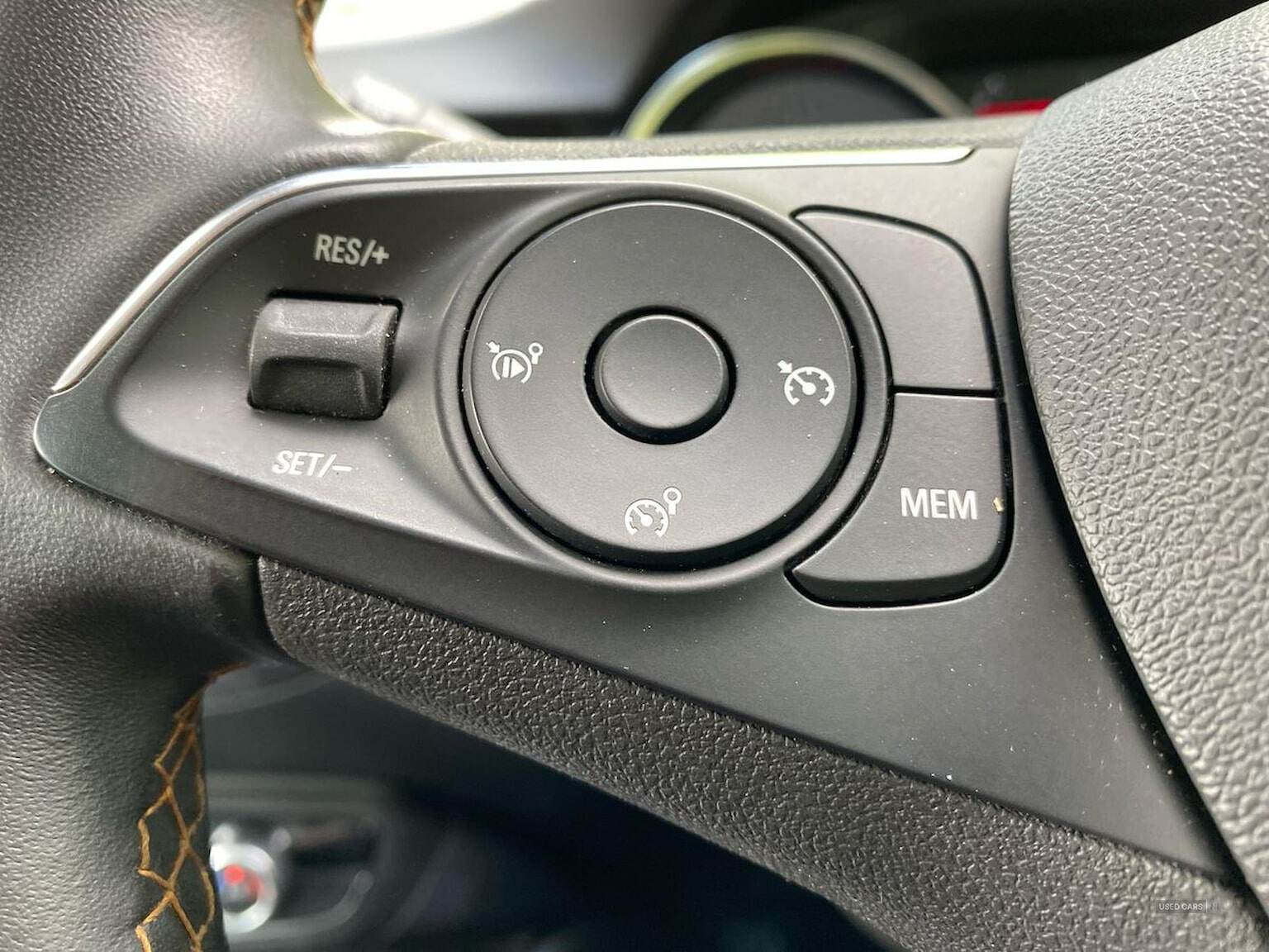 Mar 2019 Vauxhall Crossland X 1.2T [110] Tech Line Nav 5Dr [Start Stop] Auto