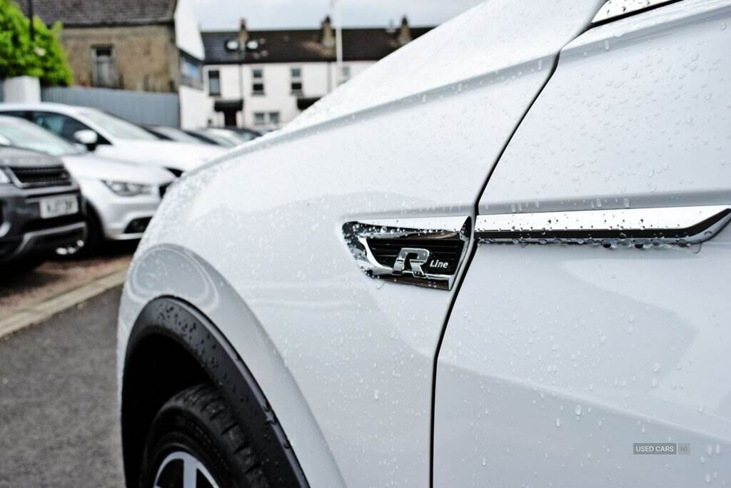 Feb 2018 Volkswagen Tiguan 2.0 TDi 150 4Motion R-Line 5dr DSG