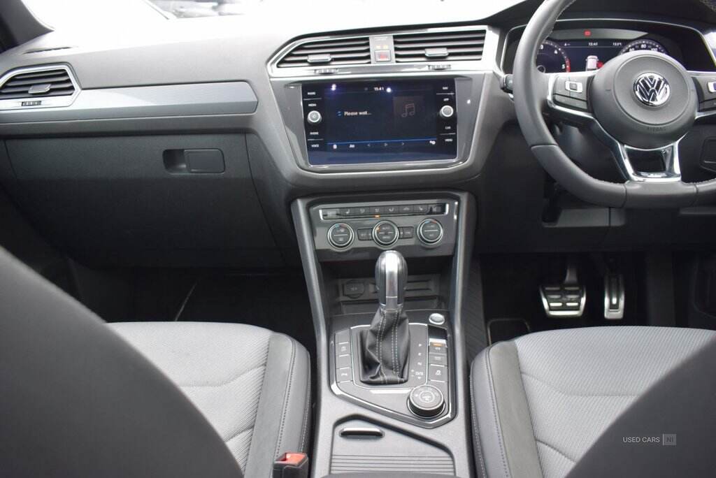 Feb 2018 Volkswagen Tiguan 2.0 TDi 150 4Motion R-Line 5dr DSG
