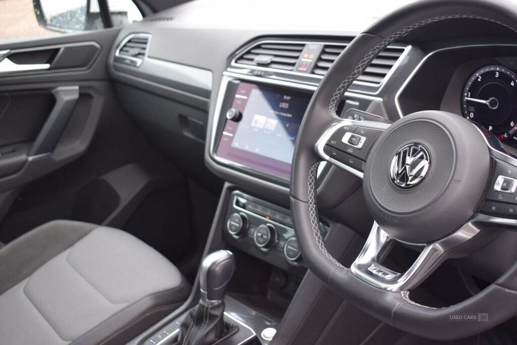 Feb 2018 Volkswagen Tiguan 2.0 TDi 150 4Motion R-Line 5dr DSG