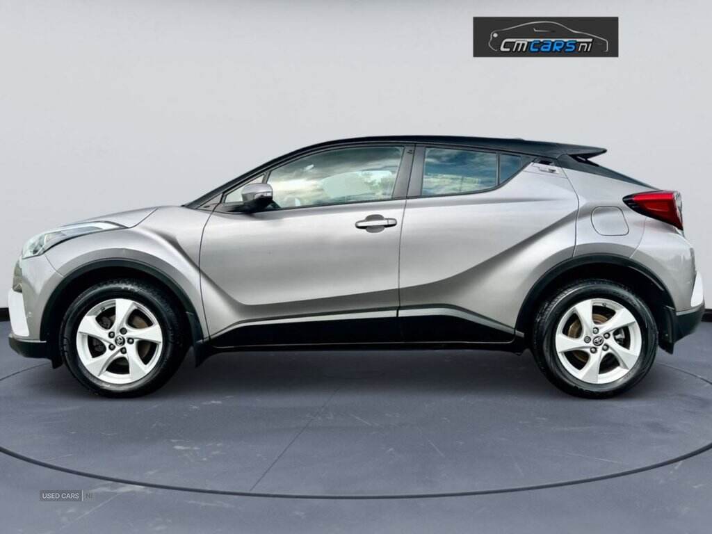 Feb 2017 Toyota C-HR 1.2T Icon 5dr