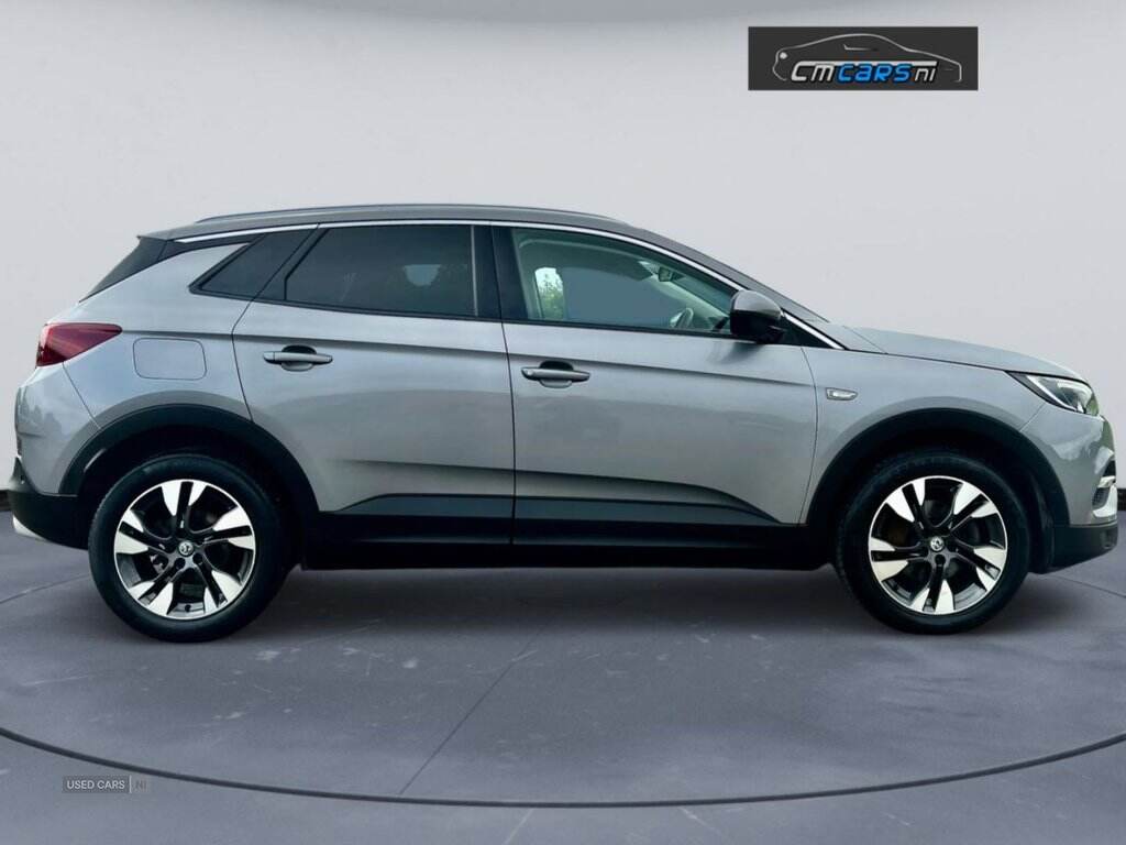 Sep 2018 Vauxhall Grandland X 1.5 Turbo D Sport Nav 5dr
