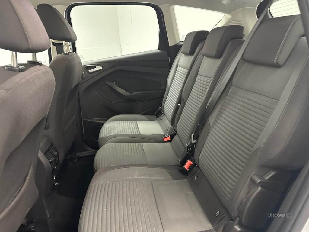 Jan 2017 Ford C-max 1.5 TDCi Titanium 5dr