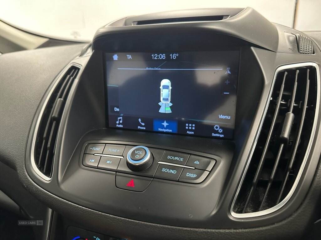 Jan 2017 Ford C-max 1.5 TDCi Titanium 5dr