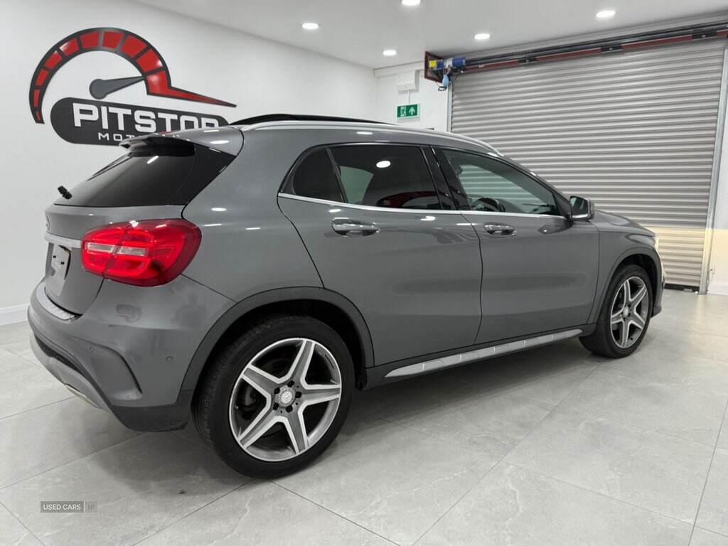 Oct 2016 Mercedes-Benz GLA GLA 200d AMG Line 5dr Auto [Premium Plus]