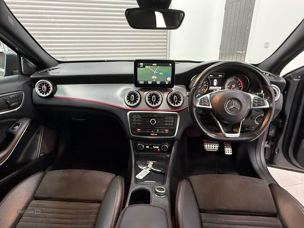 Oct 2016 Mercedes-Benz GLA GLA 200d AMG Line 5dr Auto [Premium Plus]