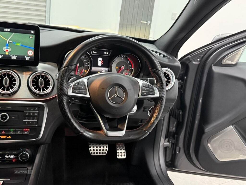 Oct 2016 Mercedes-Benz GLA GLA 200d AMG Line 5dr Auto [Premium Plus]
