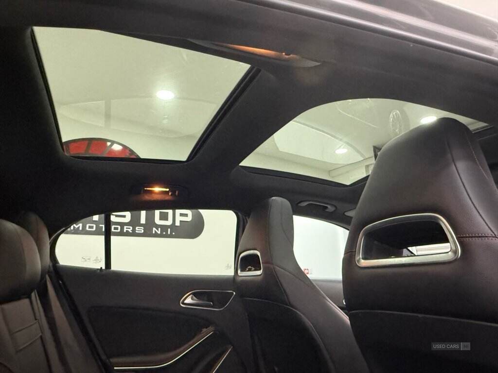 Oct 2016 Mercedes-Benz GLA GLA 200d AMG Line 5dr Auto [Premium Plus]