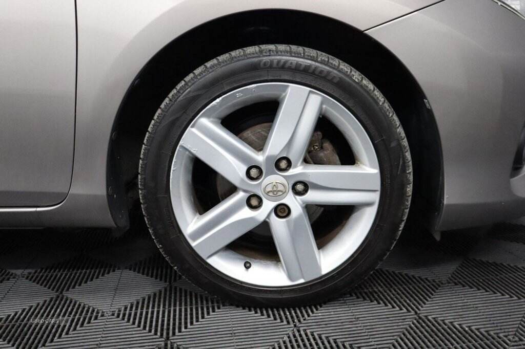 Mar 2013 Toyota Auris 1.6 V-Matic Sport 5dr