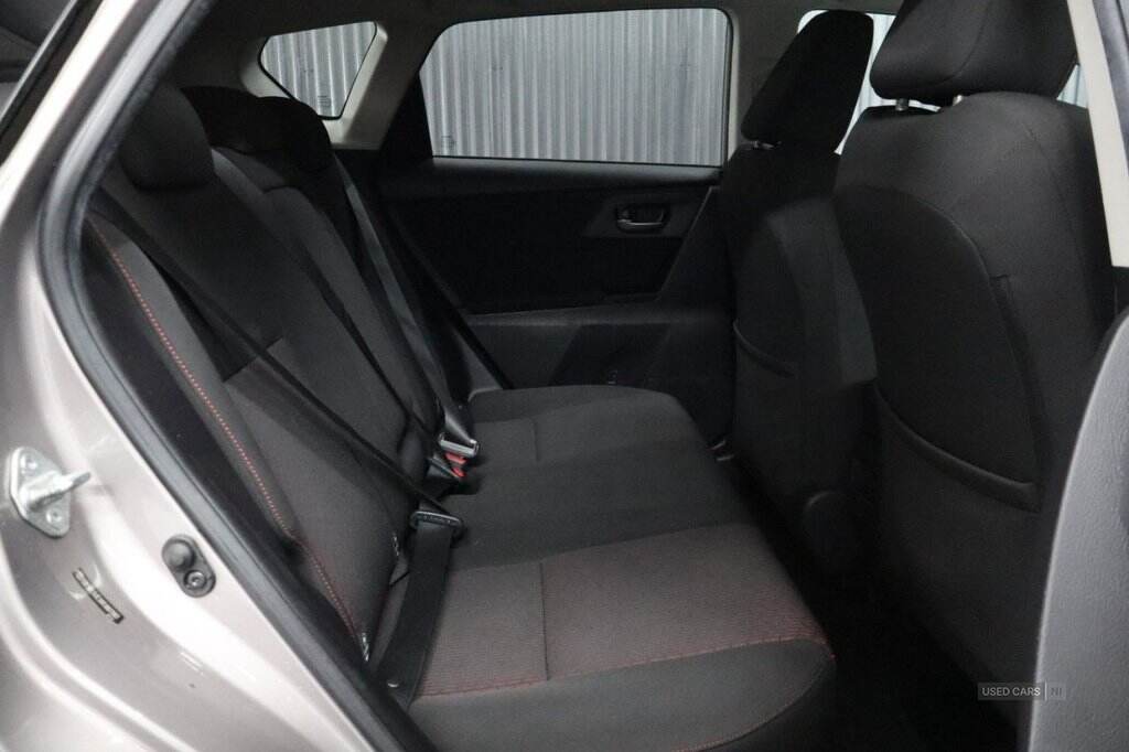 Mar 2013 Toyota Auris 1.6 V-Matic Sport 5dr