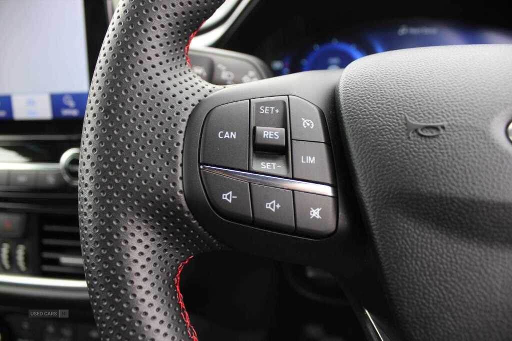 Aug 2022 Ford Puma 1.0 EcoBoost Hybrid mHEV ST-Line 5dr