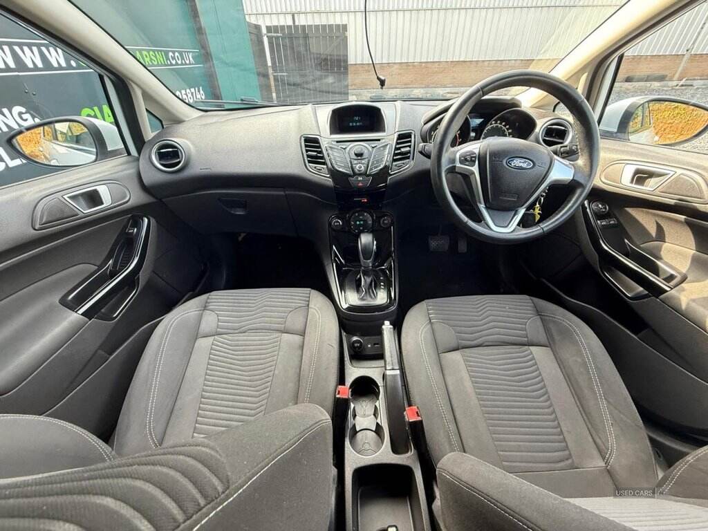 Sep 2013 Ford Fiesta 1.6 Zetec 5dr Powershift