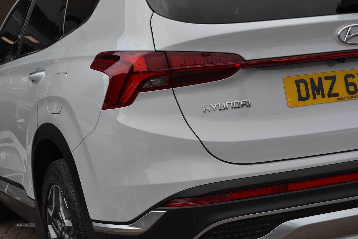 May 2022 Hyundai Santa Fe 1.6 TGDi Hybrid Ultimate 5dr Auto