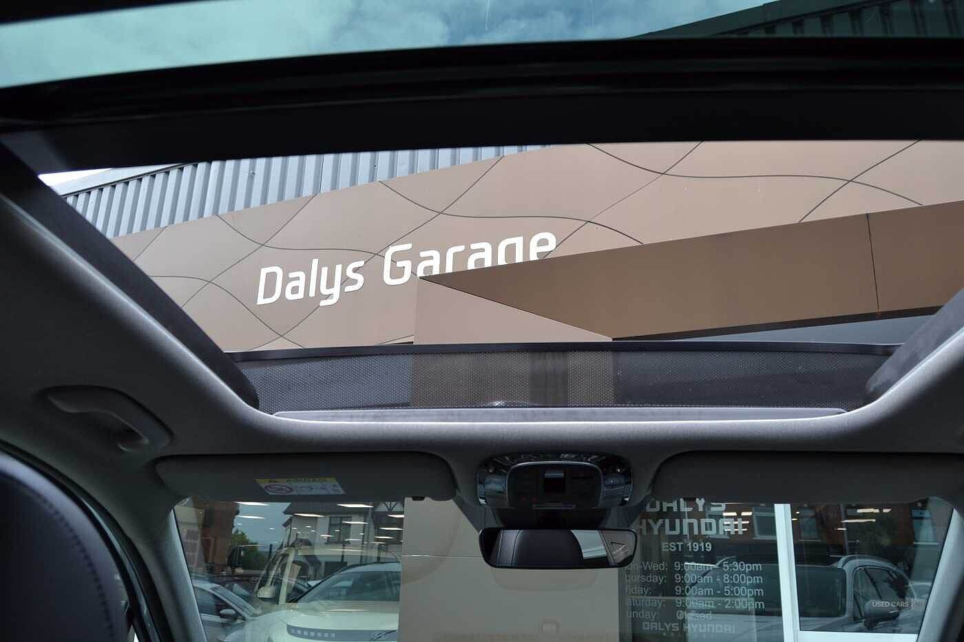 May 2022 Hyundai Santa Fe 1.6 TGDi Hybrid Ultimate 5dr Auto