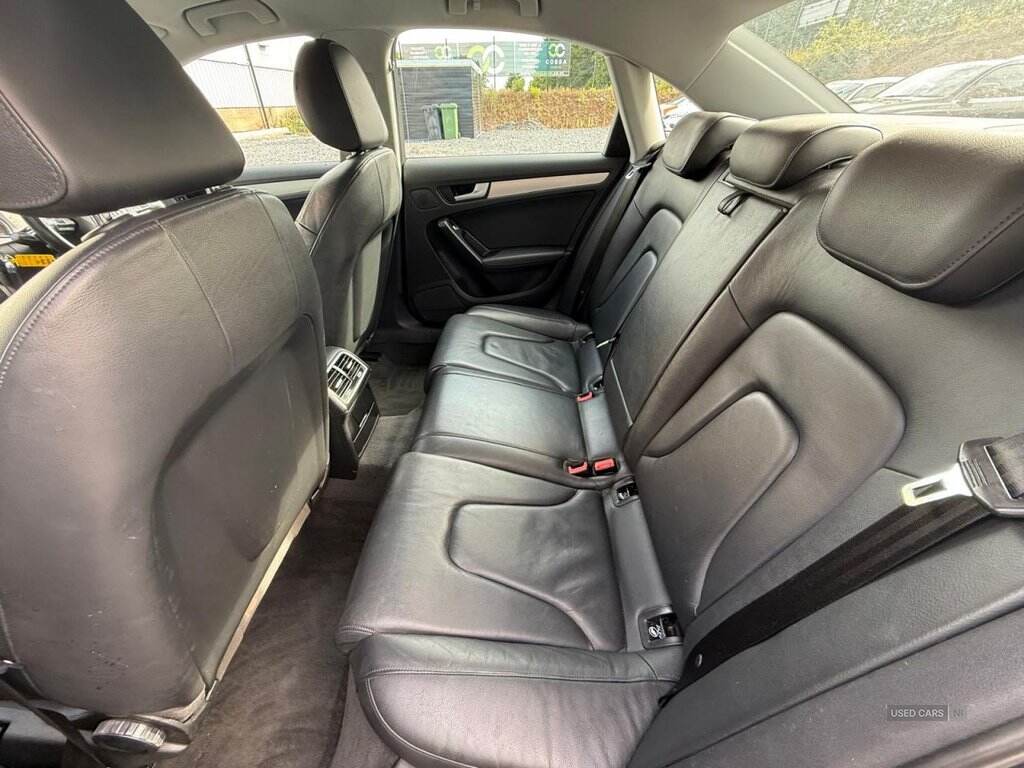 Mar 2012 Audi A4 2.0 TDI 177 SE Technik 4dr