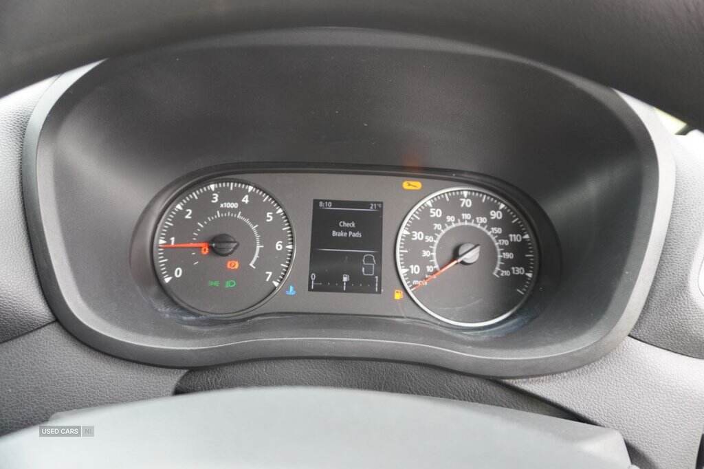 Feb 2023 Renault Master LM35dCi 135 Business+ Medium Roof Van