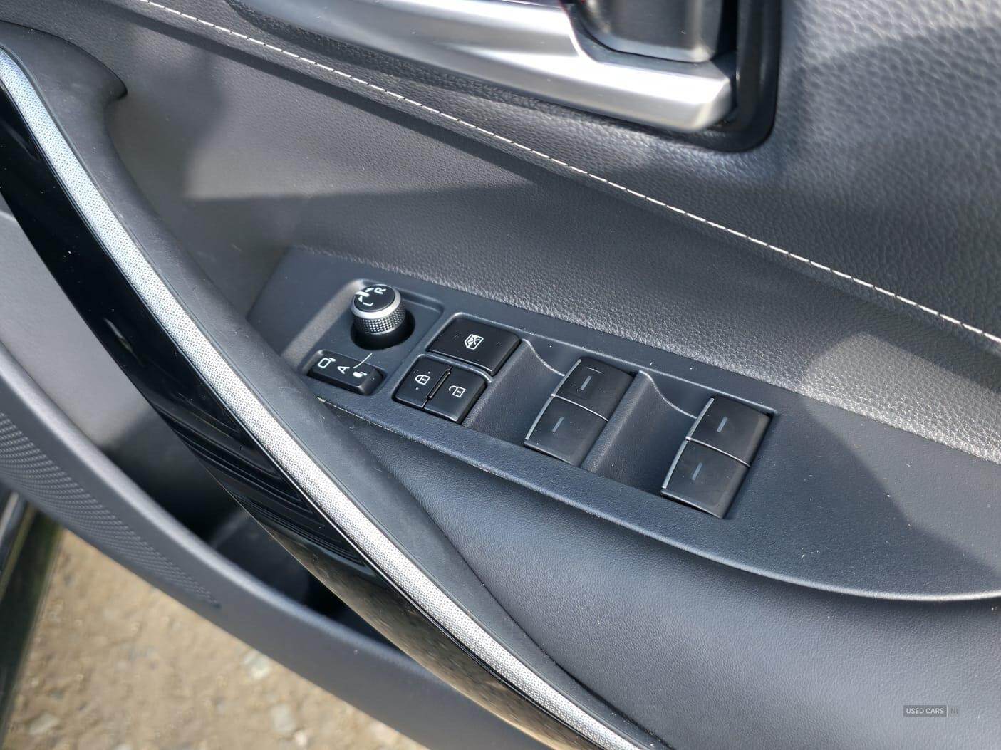 Mar 2022 Toyota Corolla 1.8 VVT-i Hybrid Design 5dr CVT