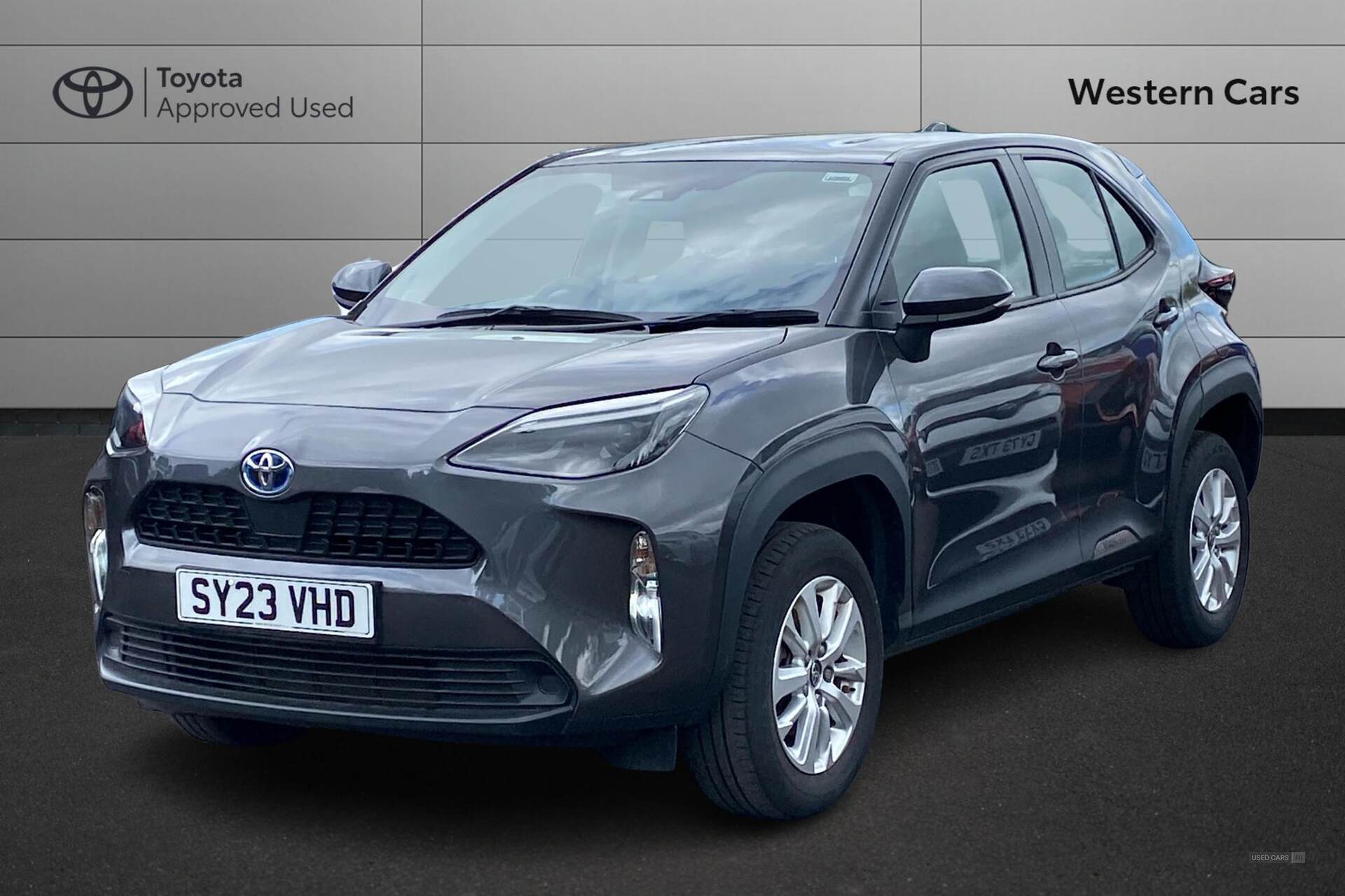 Apr 2023 Toyota Yaris Cross 1.5 Hybrid Icon 5dr CVT