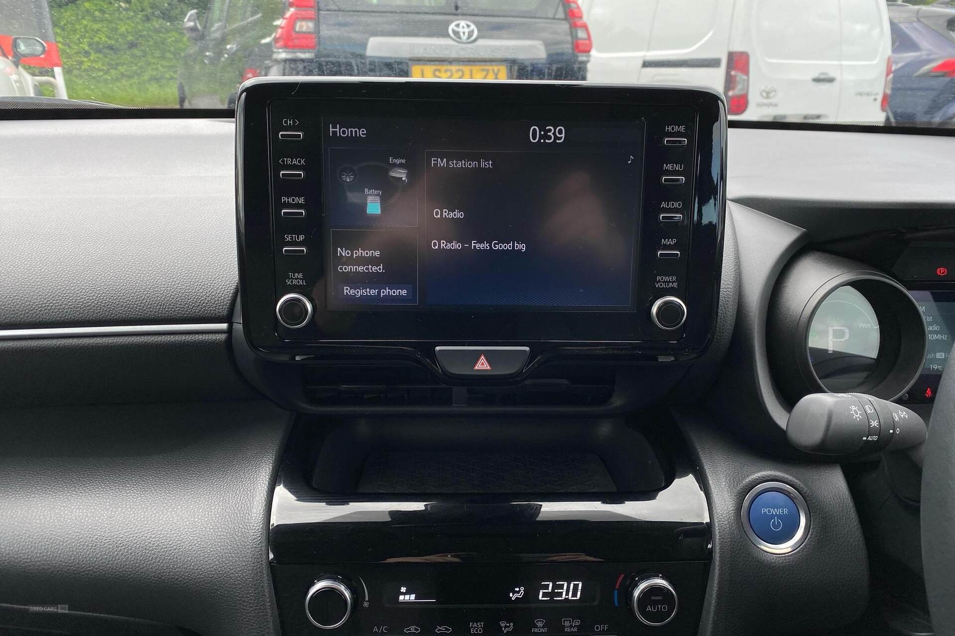 Apr 2023 Toyota Yaris Cross 1.5 Hybrid Icon 5dr CVT