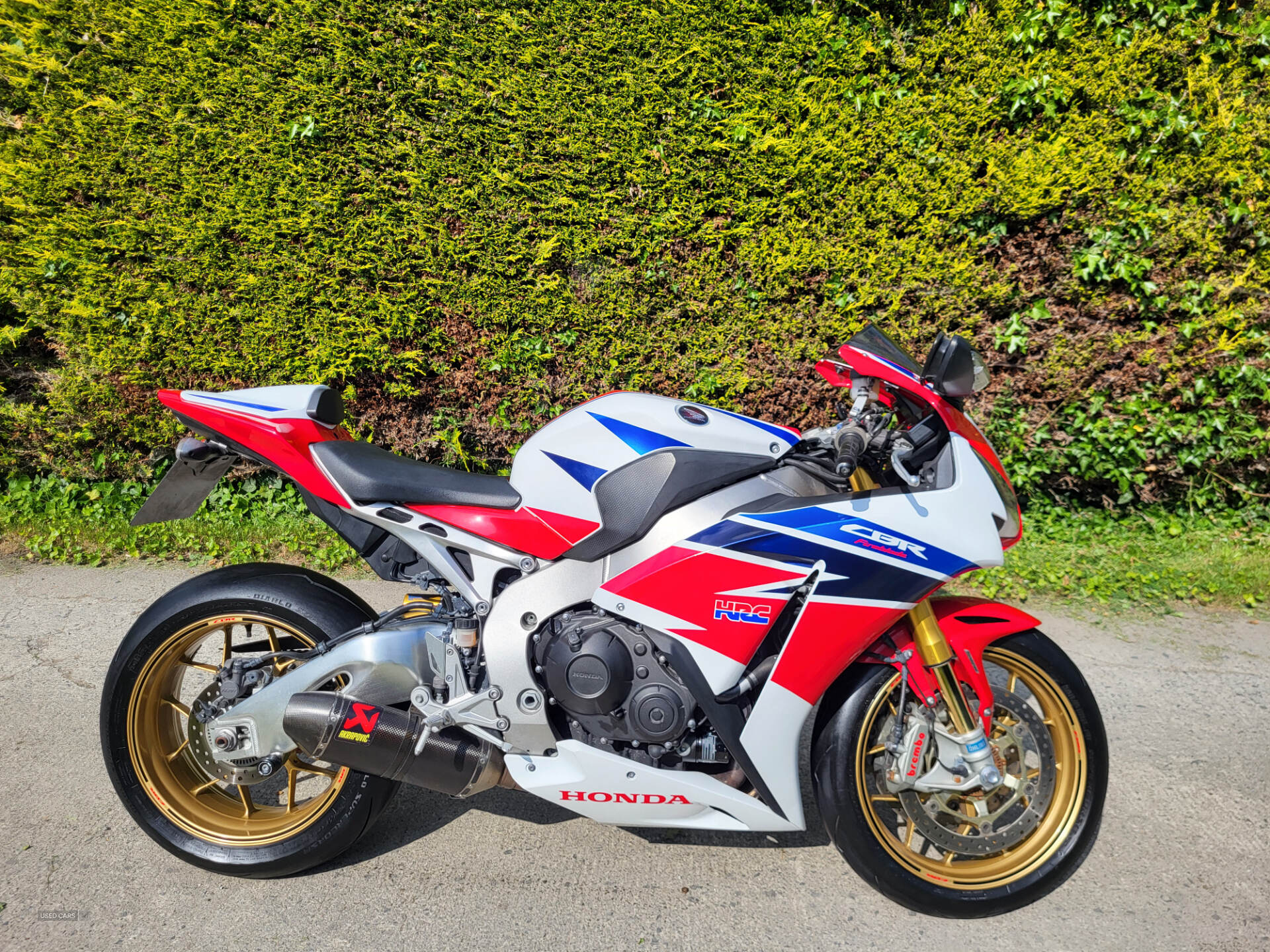 Mar 2014 Honda CBR series / Fireblade CBR1000SAEE