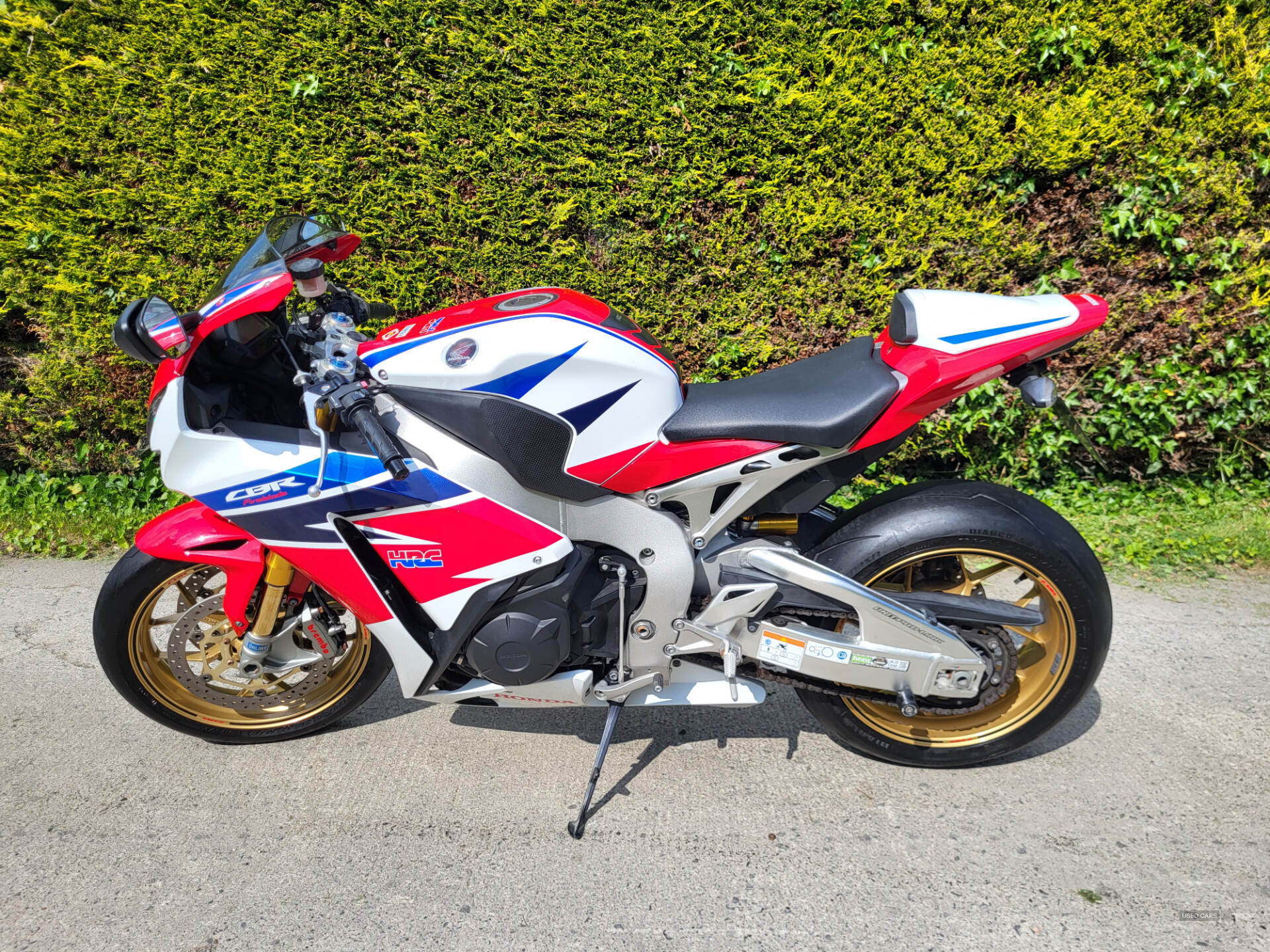 Mar 2014 Honda CBR series / Fireblade CBR1000SAEE