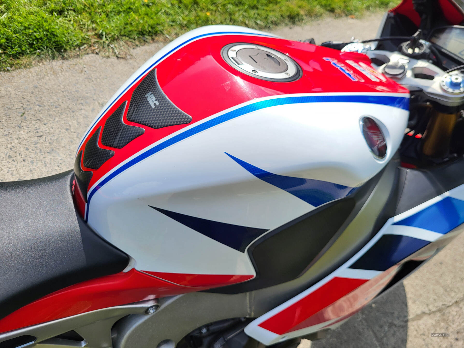 Mar 2014 Honda CBR series / Fireblade CBR1000SAEE