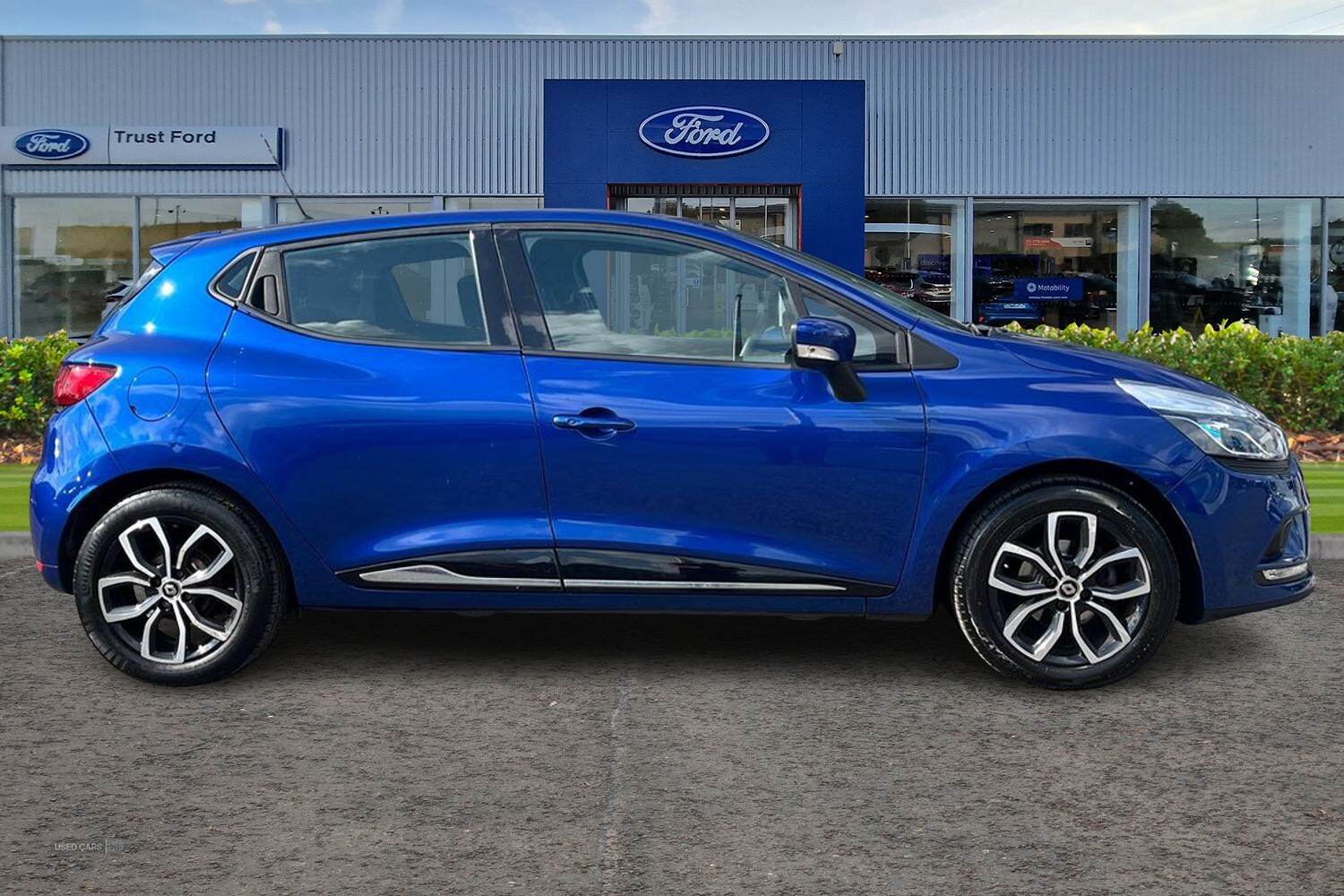 Sep 2018 Renault Clio 0.9 TCE 90 Play 5dr