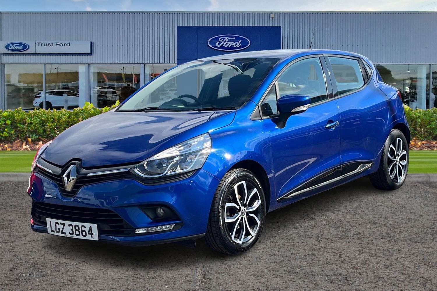 Sep 2018 Renault Clio 0.9 TCE 90 Play 5dr