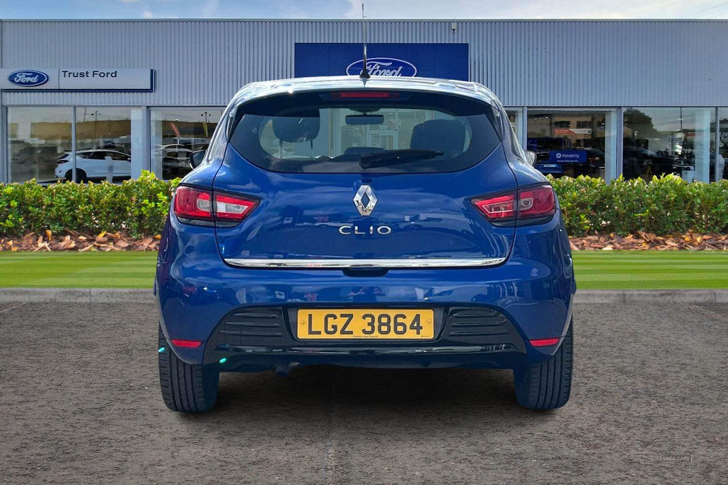 Sep 2018 Renault Clio 0.9 TCE 90 Play 5dr