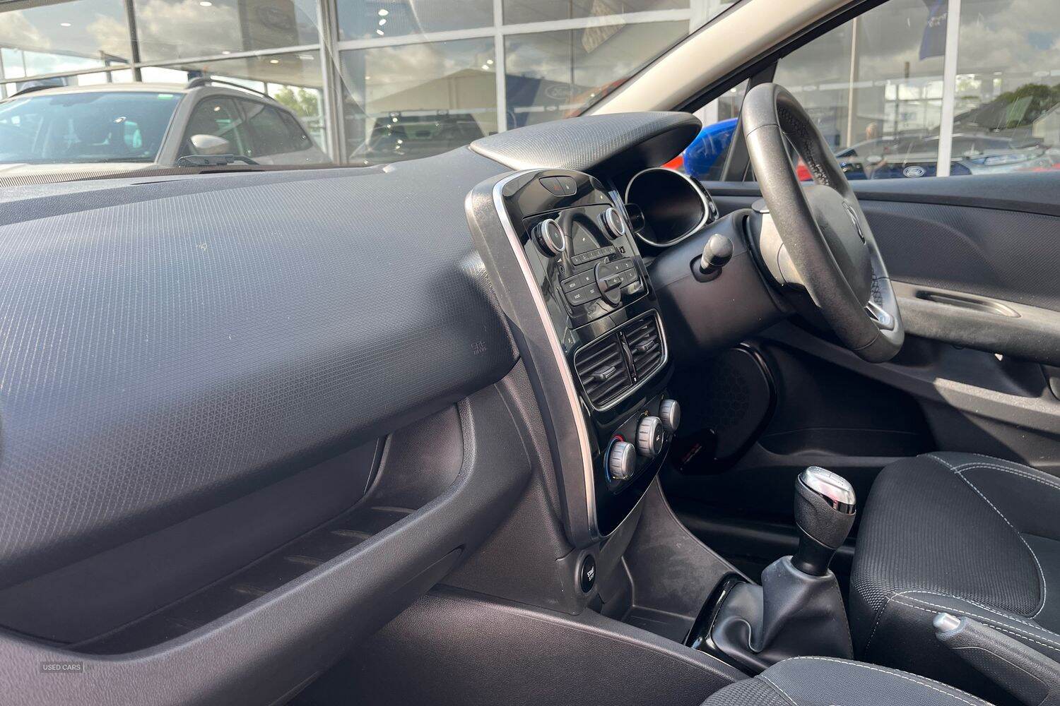 Sep 2018 Renault Clio 0.9 TCE 90 Play 5dr