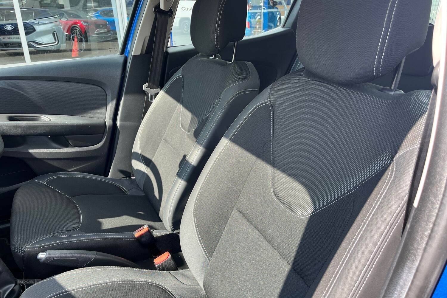 Sep 2018 Renault Clio 0.9 TCE 90 Play 5dr