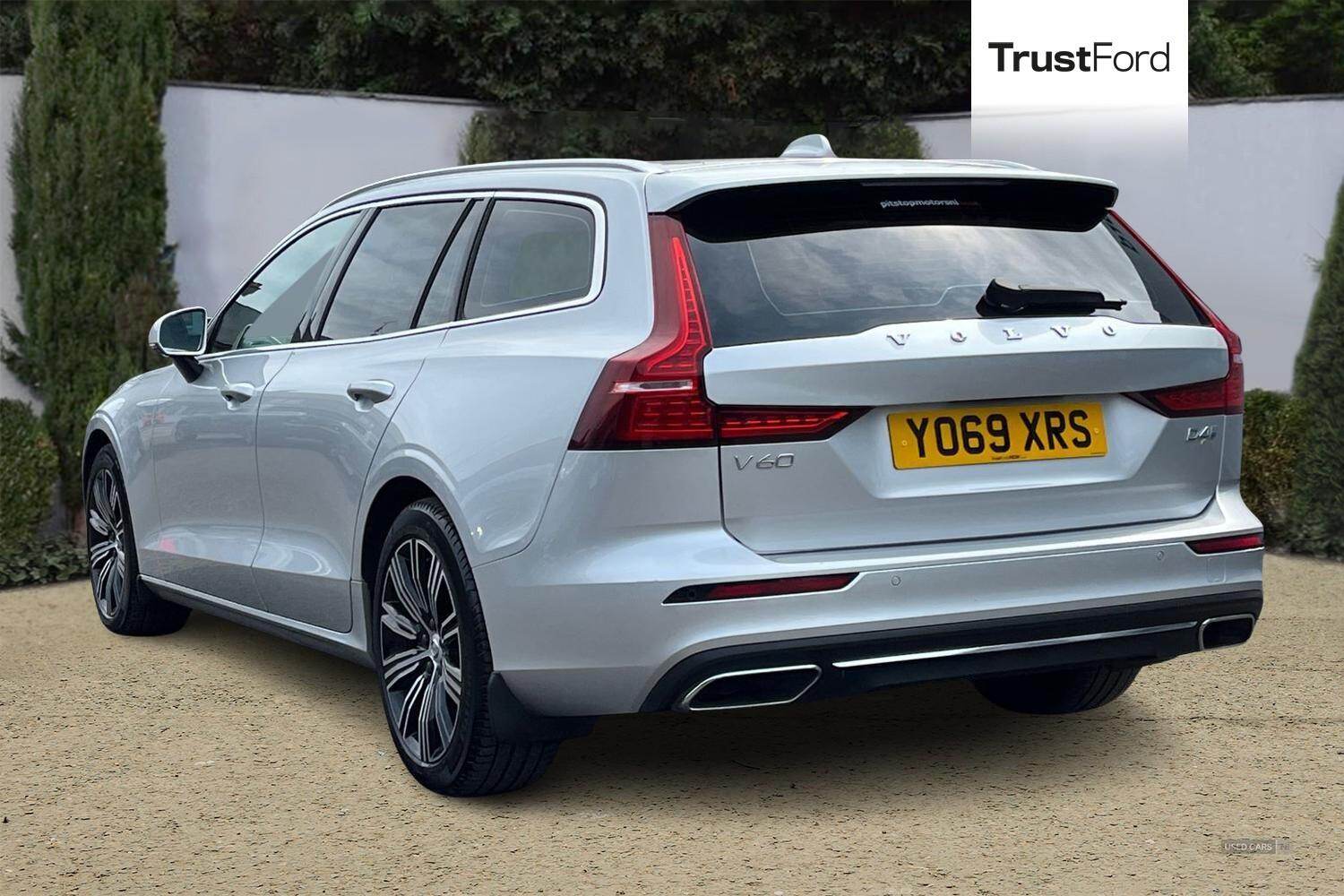Nov 2019 Volvo V60 2.0 D4 [190] Inscription Plus 5dr Auto
