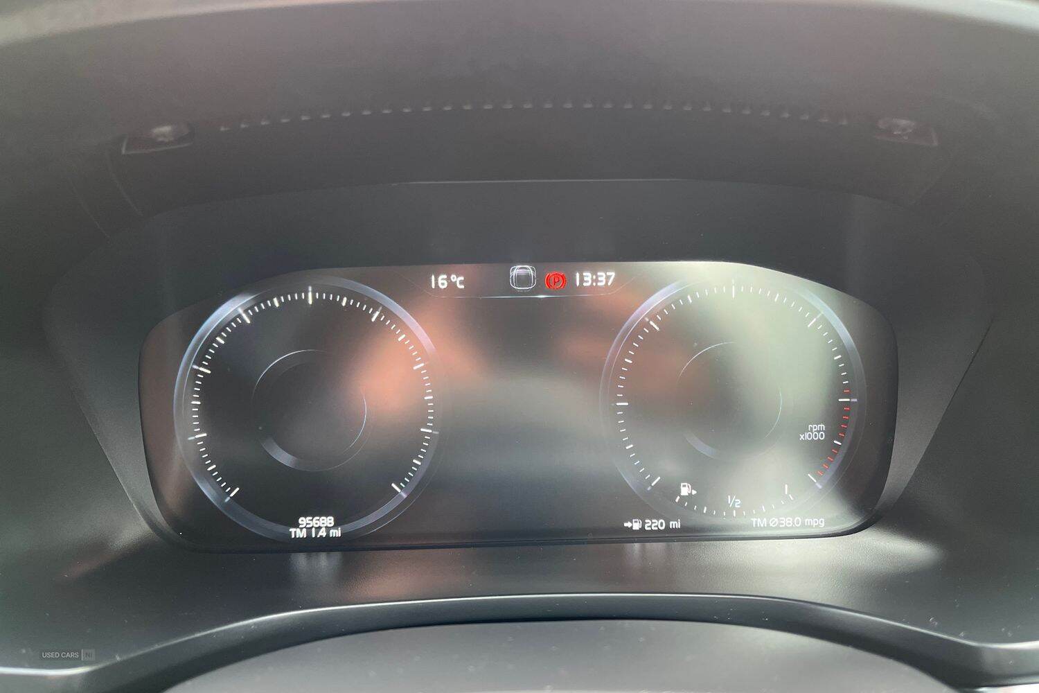 Nov 2019 Volvo V60 2.0 D4 [190] Inscription Plus 5dr Auto