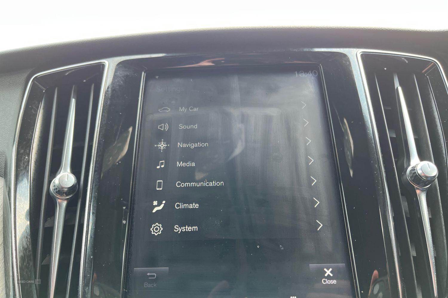 Nov 2019 Volvo V60 2.0 D4 [190] Inscription Plus 5dr Auto