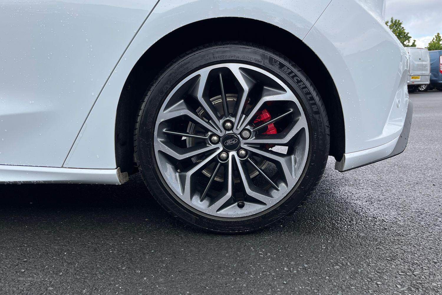 May 2022 Ford Focus 1.0 EcoBoost ST-Line Vignale 5dr