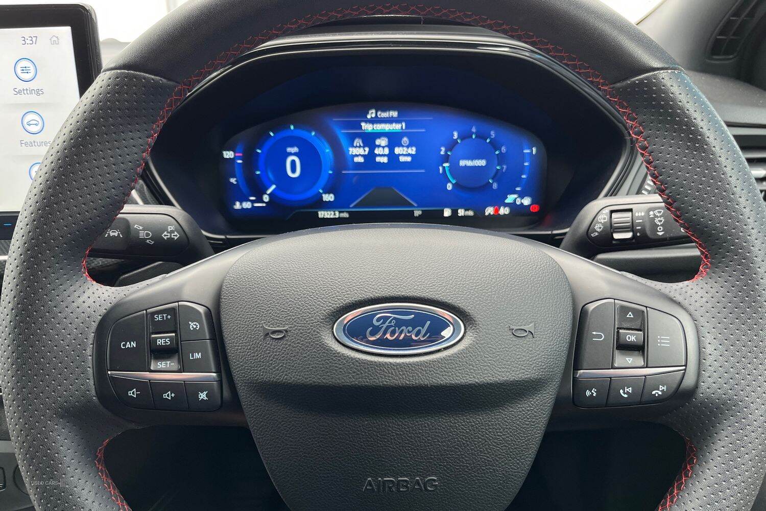 May 2022 Ford Focus 1.0 EcoBoost ST-Line Vignale 5dr