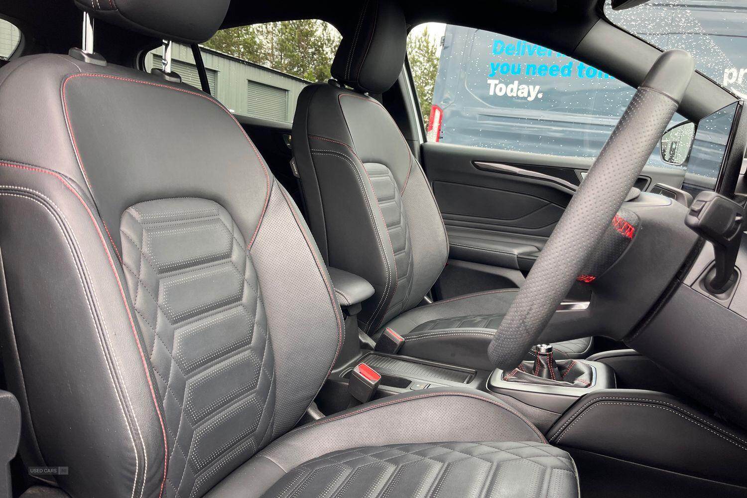 May 2022 Ford Focus 1.0 EcoBoost ST-Line Vignale 5dr