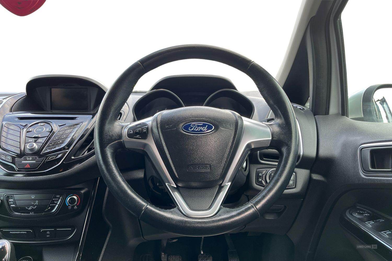 Jun 2017 Ford B-Max 1.0 EcoBoost 125 Zetec Navigator 5dr