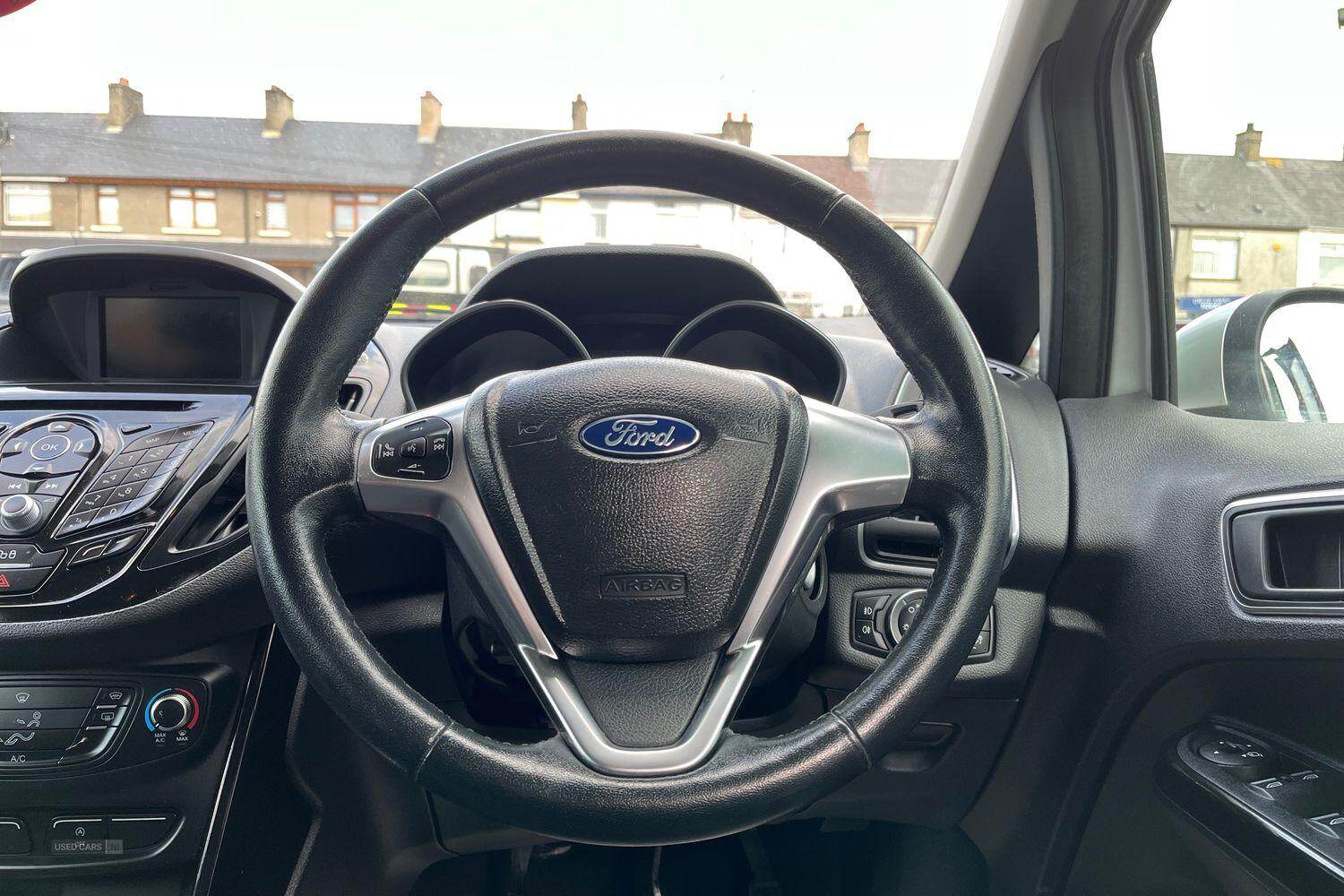 Jun 2017 Ford B-Max 1.0 EcoBoost 125 Zetec Navigator 5dr