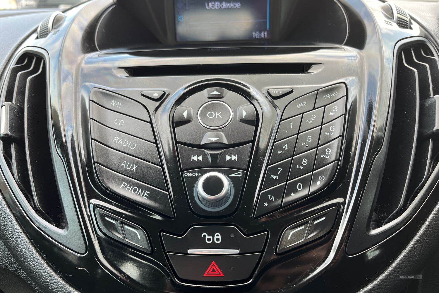 Jun 2017 Ford B-Max 1.0 EcoBoost 125 Zetec Navigator 5dr