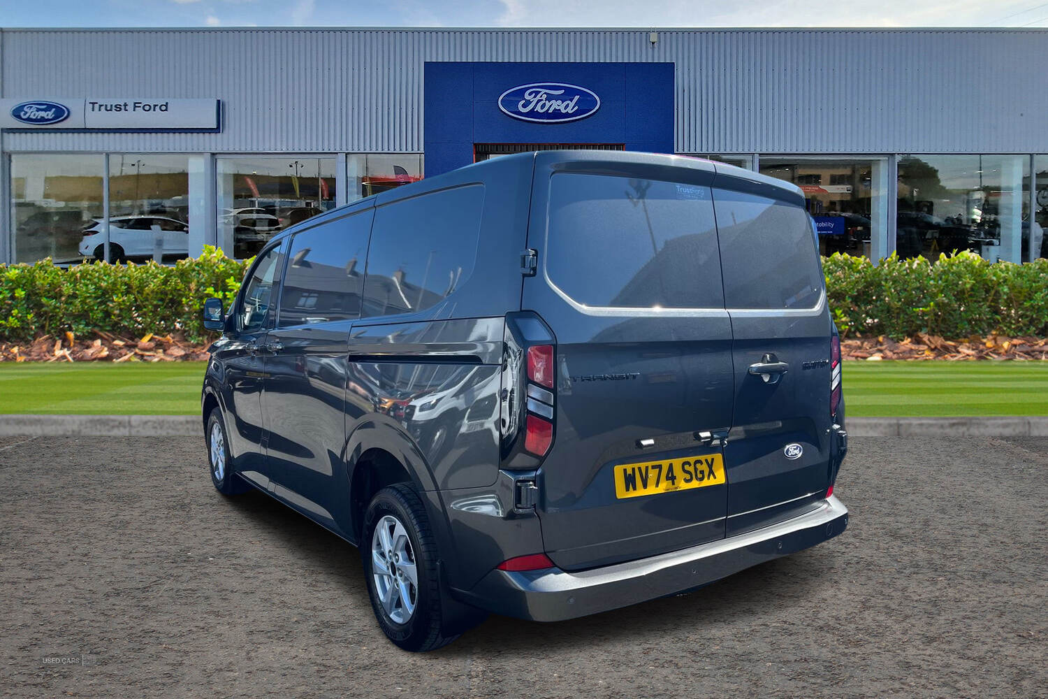 Sep 2024 Ford Transit Custom 2.0 EcoBlue 136ps H1 Van Limited Auto
