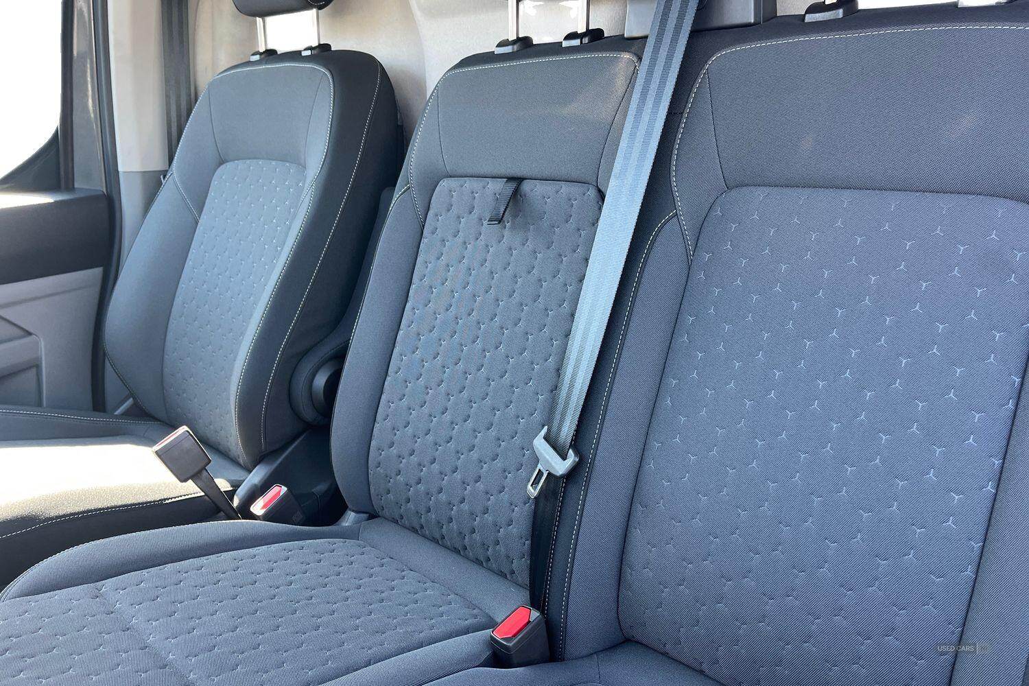 Sep 2024 Ford Transit Custom 2.0 EcoBlue 136ps H1 Van Limited Auto