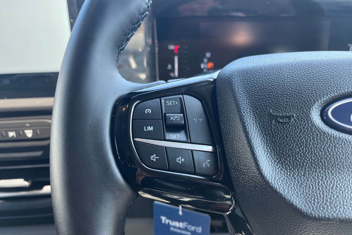 Sep 2024 Ford Transit Custom 2.0 EcoBlue 136ps H1 Van Limited Auto