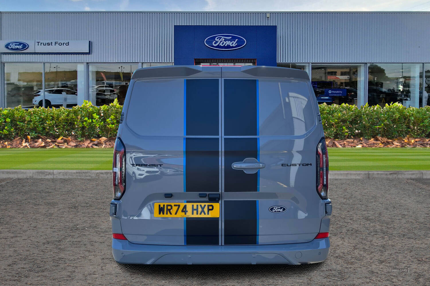 Oct 2024 Ford Transit Custom 2.0 EcoBlue 170ps H1 Van Sport Auto