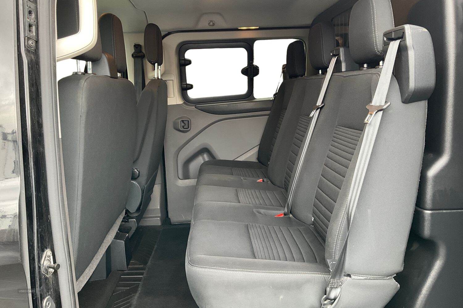 Nov 2022 Ford Transit Custom 2.0 EcoBlue 170ps Low Roof D/Cab Limited Van Auto