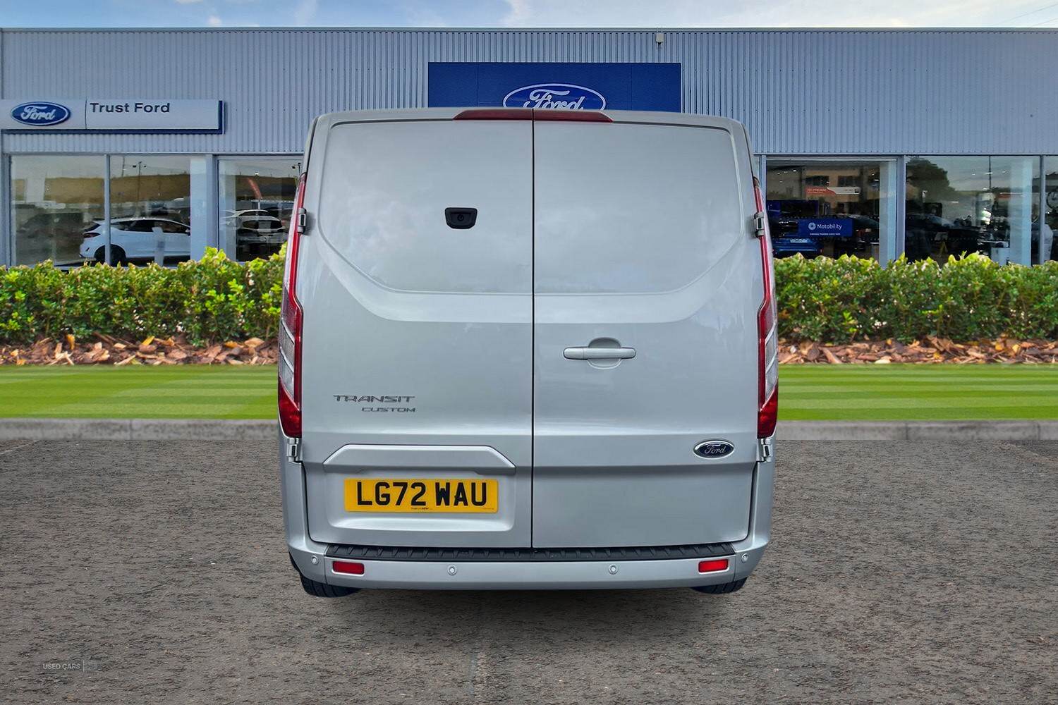 Feb 2023 Ford Transit Custom 2.0 EcoBlue 130ps Low Roof Limited Van