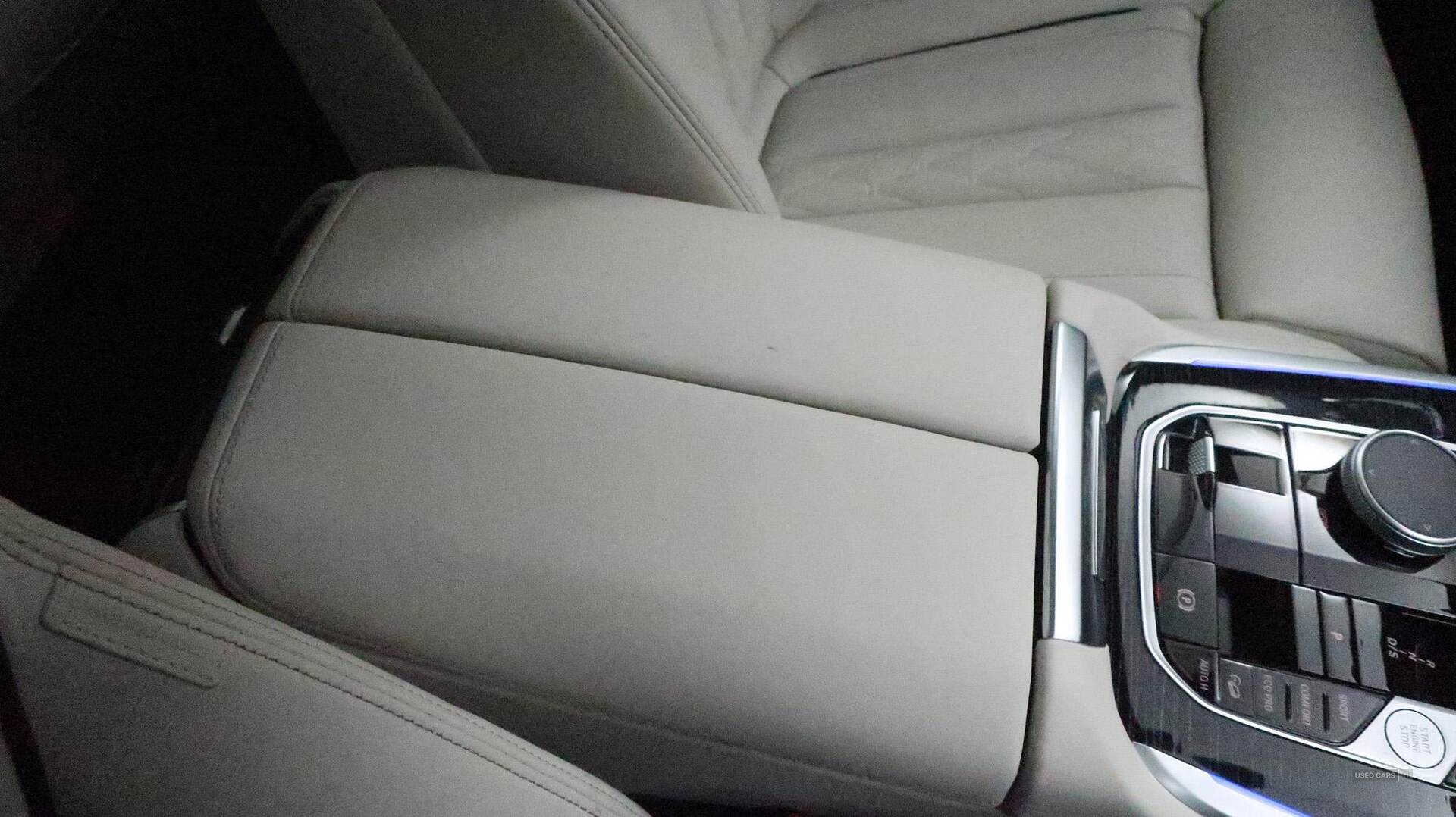 2025 BMW X7 xDrive40d M Sport