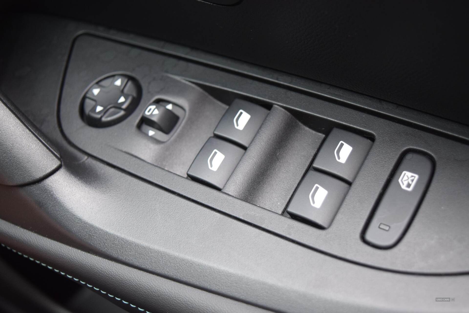 2022 Peugeot 2008 1.2 PureTech 130 Allure Premium 5dr EAT8